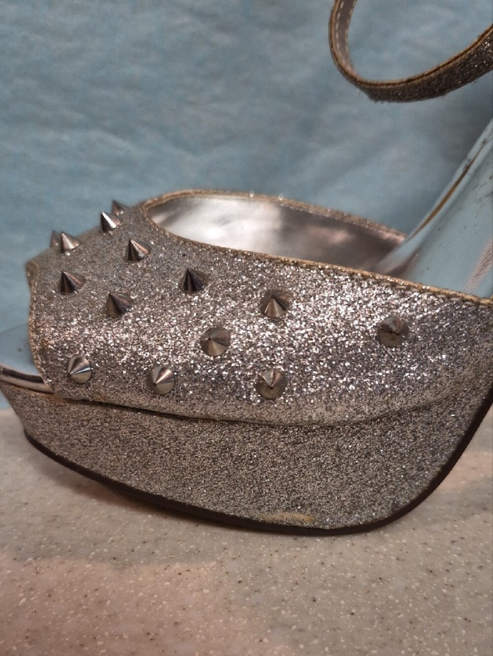 Rue21 Rose Gold Glitter Spike Platform Heels - Picture 7 of 11
